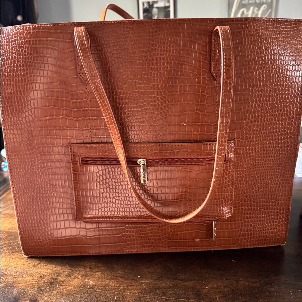 Elegant Brown Crocodile-Embossed Tote Bag